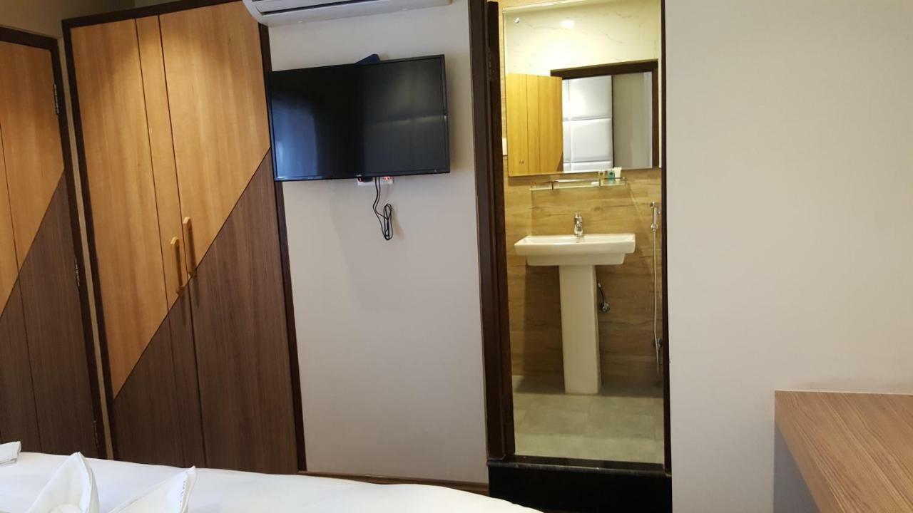 Hotel Bihani Kathmandu Exteriör bild