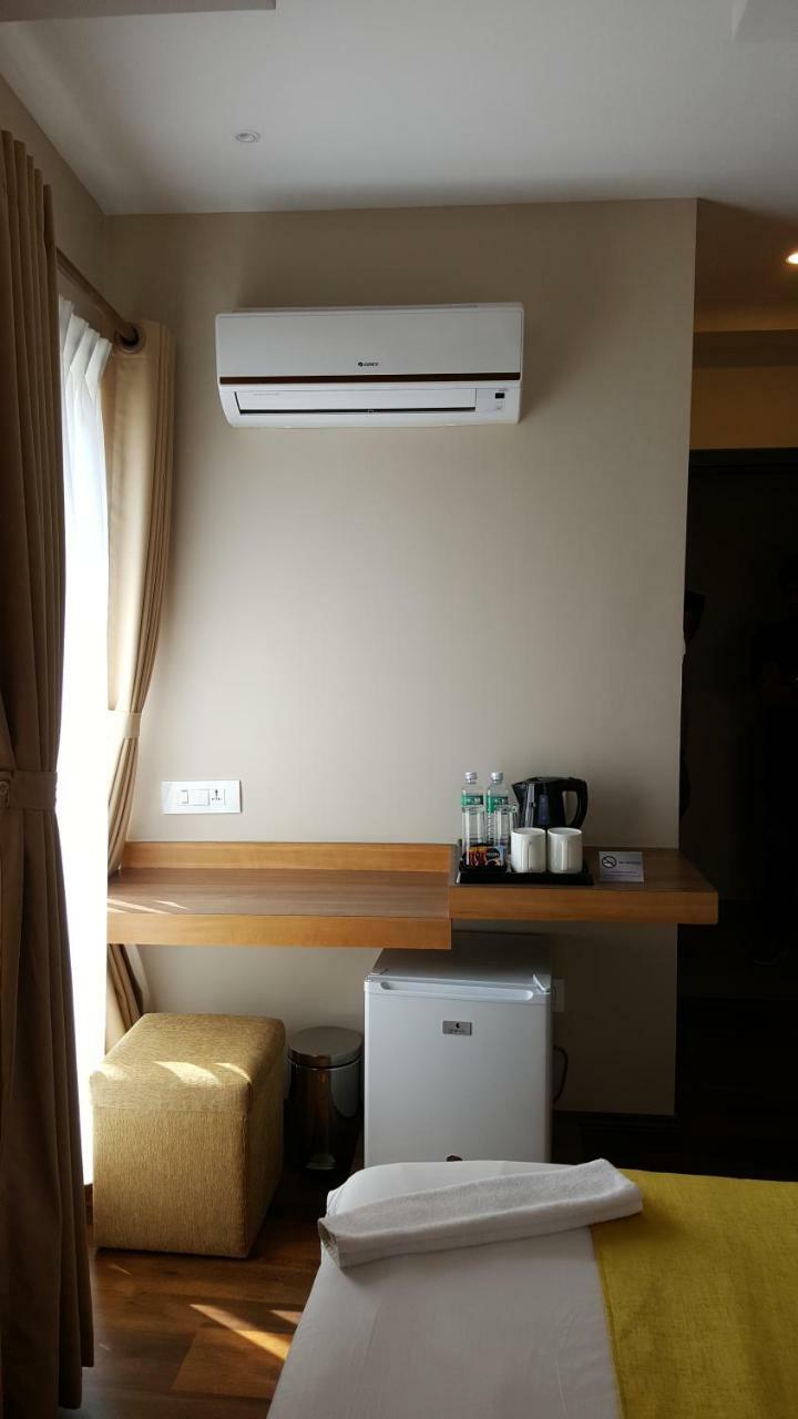 Hotel Bihani Kathmandu Exteriör bild
